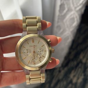 DKNY watches